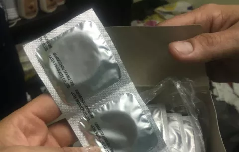 Desmantelan un prostíbulo y 'spa' gay dentro de un taller de mecánica