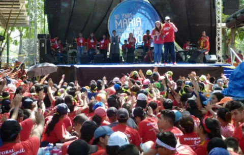 Jóvenes abarrotan Azuero para encuentro juvenil