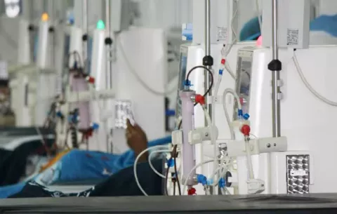 Aprueban en tercer debate ley que ampara trabajos de pacientes renales