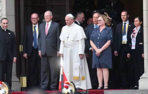 [VIDEO] El papa Francisco presenta el tema de la corrupción como un 'virus social'
