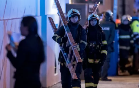 [VIDEO] Incendio en un hotel de la cadena Eurostars en Praga deja dos muertos