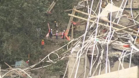 Desplome de viaducto en construcción en Colombia deja nueve muertos y cinco heridos