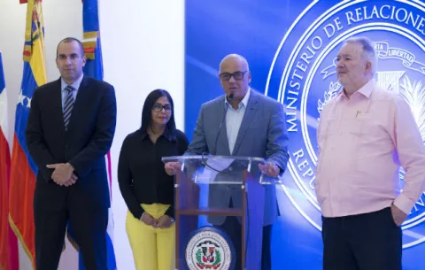 Diálogo entre el Gobierno y la oposición venezolana no alcanza acuerdo 