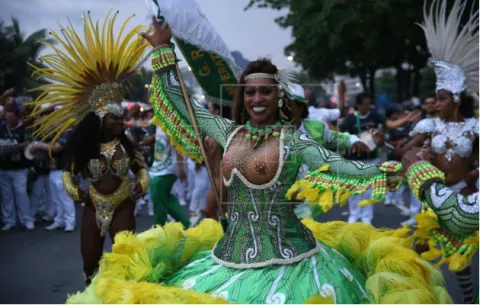 Mujeres dicen basta al acoso en el carnaval de Brasil