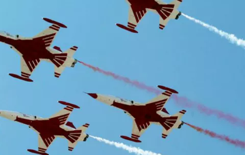 Cazas turcos bombardean en el norte de Irak