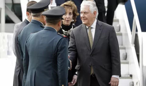 Para Tillerson, Rusia y China son 'predadores'