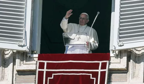 El papa convoca a jornada de oración