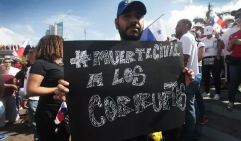 CNA analiza si muerte civil se ajusta a la  Constitución