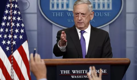 Mattis pide que se apruebe el presupuesto