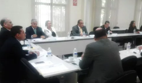 Enviarán carta a Varela solicitando respete consultas para escoger magistrados