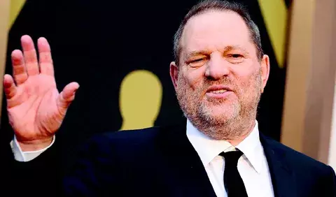 Weinstein se disculpa con Salma Hayeck 
