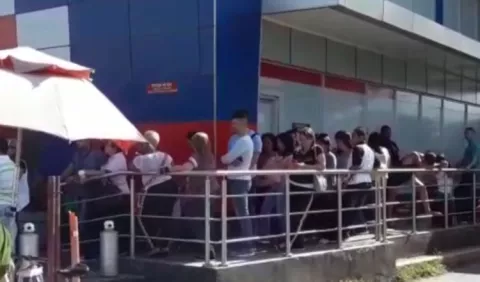 Colapsó trámite de migración en Paso Canoas