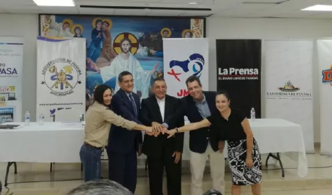 Acortarán año escolar en 240 escuelas para hospedar a peregrinos