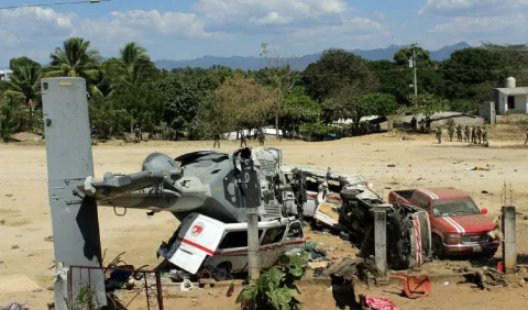 Sube a 14 muertos por accidente de helicóptero