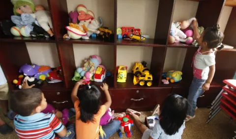 104 centros infantiles se legalizaron