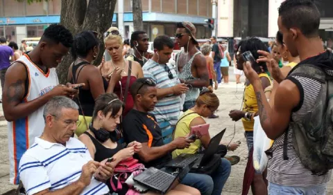 Internet es un nuevo campo de batalla  entre Cuba y Estados Unidos