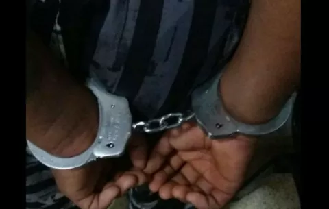 Dos aprehensiones, decomiso de droga y armas tras operativos en Chiriquí