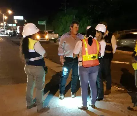 Ministro del MOP sale a la calle; caminó la Vía Centenario