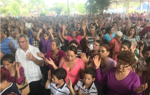 La misa por los enfermos la celebran en Atalaya con gran devoción