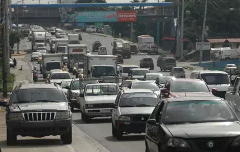 Acodeco podrá resolver quejas de hasta $30 mil en autos