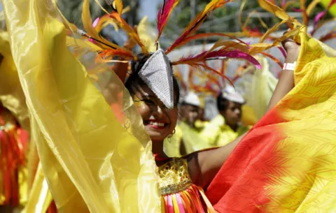 Barranquilla se olvida de la violencia y celebra a lo grande el Carnaval