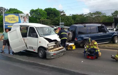 Un herido de consideración dejó una triple colisión en Penonomé