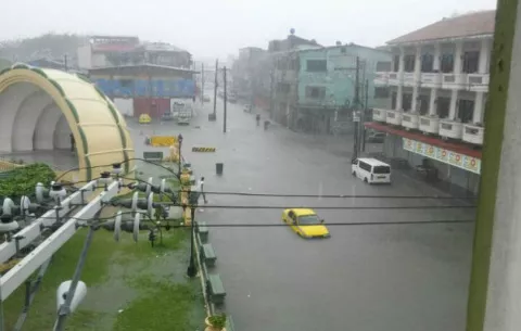 Instalan bombas para evitar futuras inundaciones en Colón