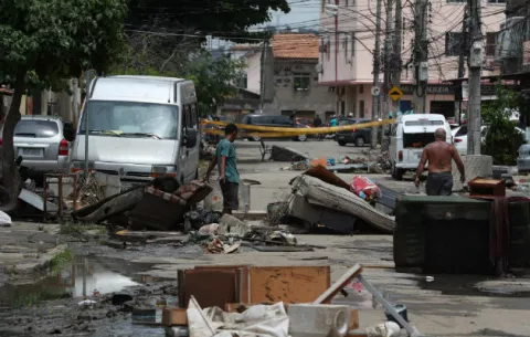Suben a cuatro los muertos por sacudida de lluvias en Río de Janeiro