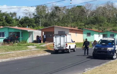 Hombre asesina a su esposa, a su hijastro y luego se suicida en Pacora