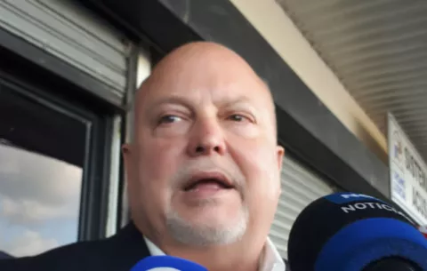 Jueces niegan permiso de salida del país a Richard Fifer Carles