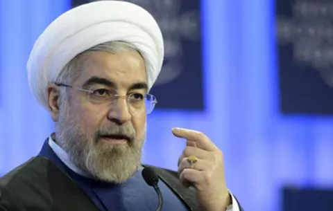 Hombre armado intenta irrumpir en la Presidencia iraní
