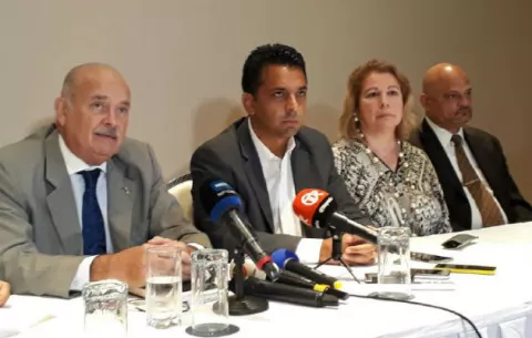 Lombana sorprende y rechaza opción alianza de independientes