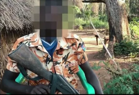 Sigue reclutamiento de niños para combatir en guerra civil en Sudán del Sur
