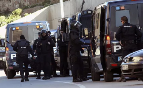 Encapuchados asaltan hospital en España para liberar a un narcotraficante