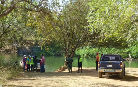 Multan a propietario de carro cisterna sorprendido en balneario de La Arena