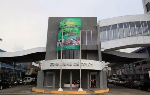 Sujetos armados roban 60 mil dólares en una empresa de la Zona Libre