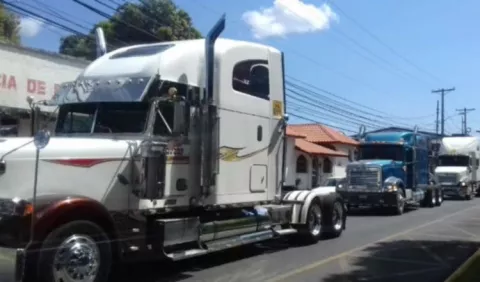 Cursos del Inadeh serán obligatorios para sacar licencia