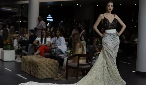 'Mujer' y Mercedes Benz presentan a Olga Recio