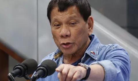 Duterte pide a los Estados salirse de la CPI