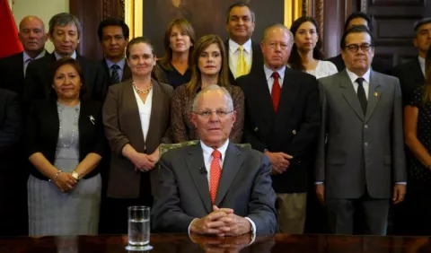 Congreso debate hoy la renuncia de Kuczynski