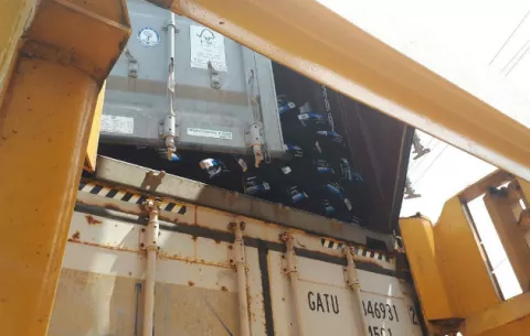 Vandalismo, tiroteo y saqueos de comercios, durante protestas en Colón