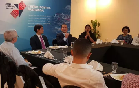 Empresas de calzado se han reinventado para seguir en el negocio