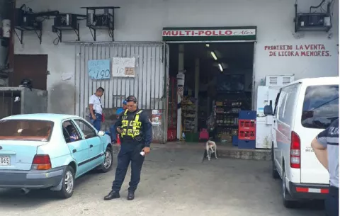 Detienen a menores en minisúper de Cerro Batea cuando intentaban robar