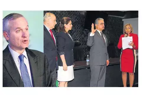 Ejecutivo dilata  crisis y  dice que no negociará con nueva comisión