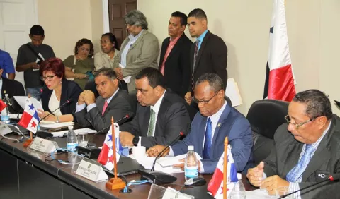 Se agudiza medición de fuerza entre  órganos Ejecutivo y  Legislativo