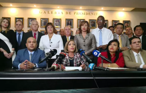 Comité Ecuménico hará esfuerzos para  mediar en confrontación entre Ejecutivo y Legislativo