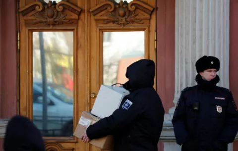 Londres califica de "lamentable" la respuesta de Moscú por el caso del exespía