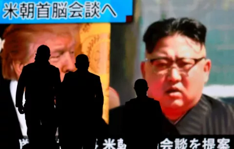 Celebran que Trump vaya a reunirse con Kim Jong-un