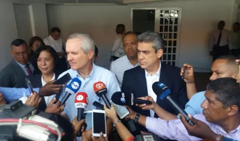 Diálogo con dirigentes de Colón se dividirá en varias mesas temáticas