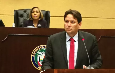 Gobierno toma distancia de las declaraciones del director del IDAAN